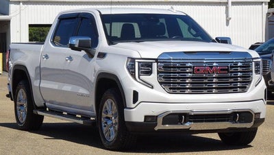 2023 GMC Sierra 1500 Crew Cab Short Box 4-Wheel Drive Denali