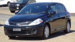 2011 Nissan Versa 5dr HB I4 Auto 1.8 S