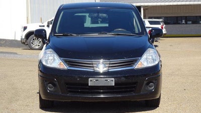 2011 Nissan Versa 5dr HB I4 Auto 1.8 S