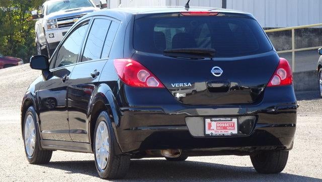 2011 Nissan Versa 5dr HB I4 Auto 1.8 S