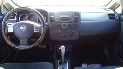 2011 Nissan Versa 5dr HB I4 Auto 1.8 S