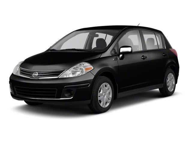 2011 Nissan Versa 5dr HB I4 Auto 1.8 S