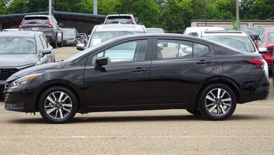 2025 Nissan Versa SV CVT