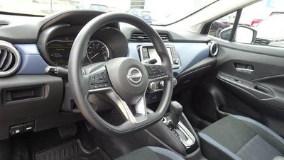 2025 Nissan Versa SV CVT