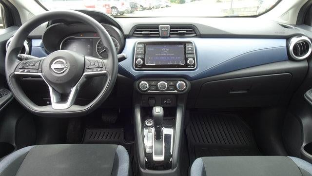 2025 Nissan Versa SV CVT