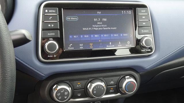 2023 Nissan Versa SV CVT