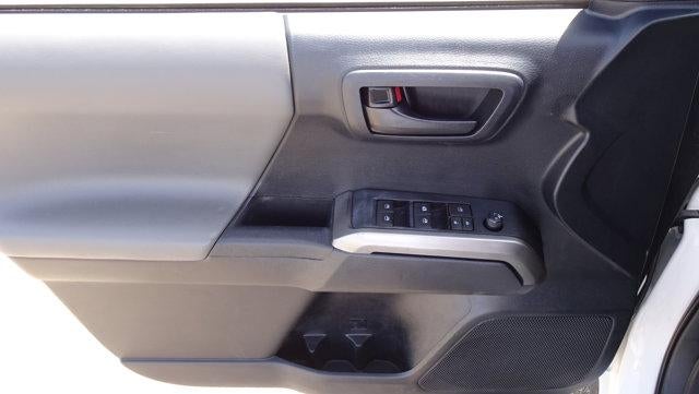 2019 Toyota Tacoma 4WD 4WD SR5 Double Cab 5' Bed V6 AT (GS)