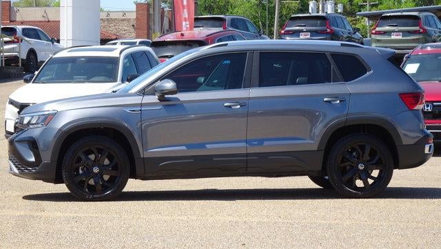 2023 Volkswagen Taos SE FWD