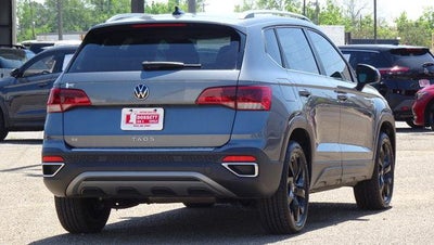 2023 Volkswagen Taos SE FWD