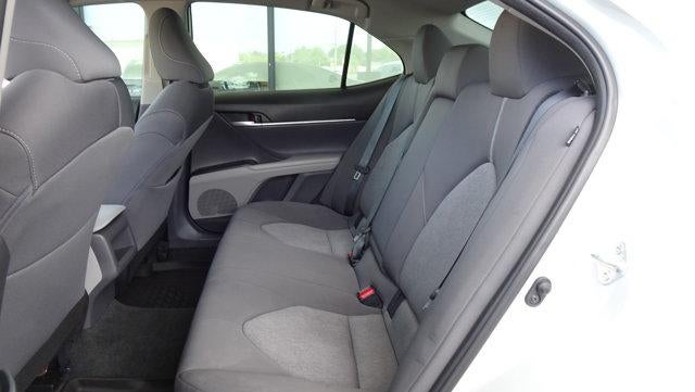 2024 Toyota Camry LE Auto (SE)