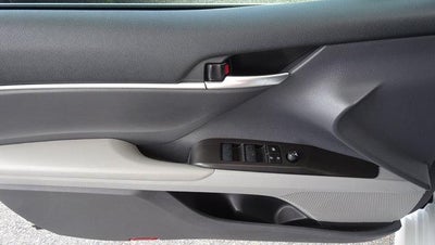 2024 Toyota Camry LE Auto (SE)