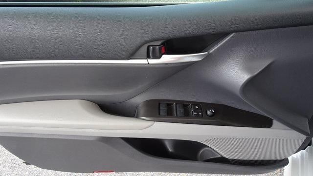 2024 Toyota Camry LE Auto (SE)