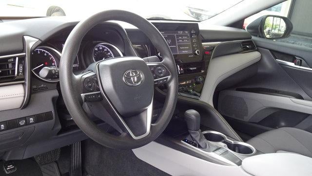 2024 Toyota Camry LE Auto (SE)