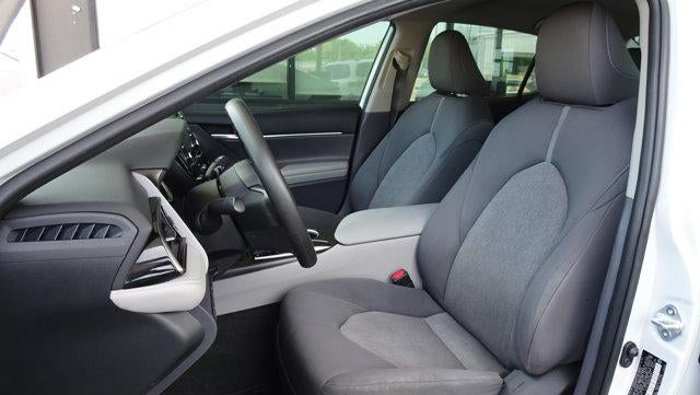 2024 Toyota Camry LE Auto (SE)