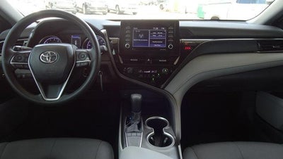 2024 Toyota Camry LE Auto (SE)