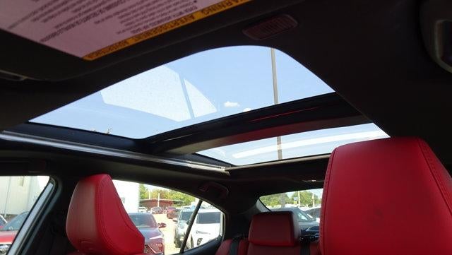 2025 Toyota Camry XSE (Natl)