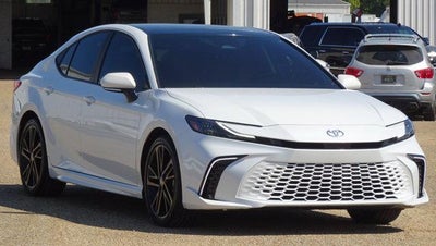 2025 Toyota Camry XSE (Natl)
