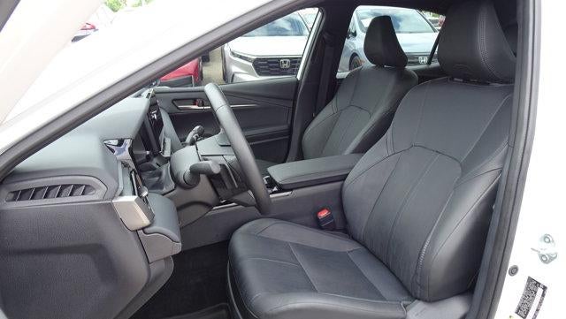 2025 Toyota Camry XSE AWD (Natl)