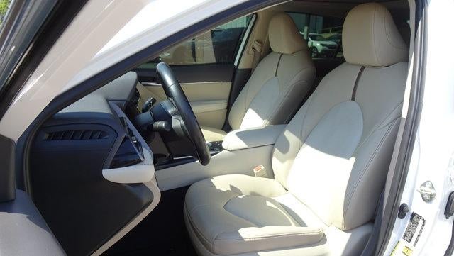 2020 Toyota Camry XLE Auto (SE)