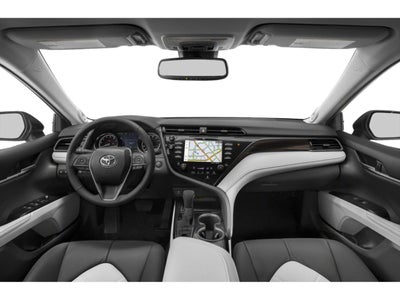 2020 Toyota Camry XLE Auto (SE)