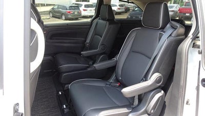 2026 Honda Odyssey Touring Auto
