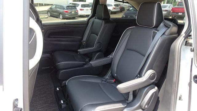 2026 Honda Odyssey Touring Auto
