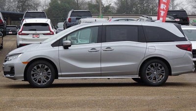2026 Honda Odyssey Touring Auto