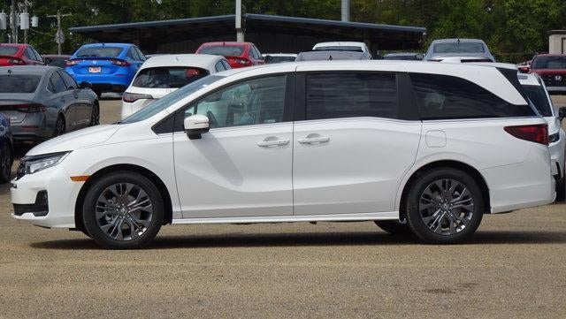 2027 Honda Odyssey Touring Auto