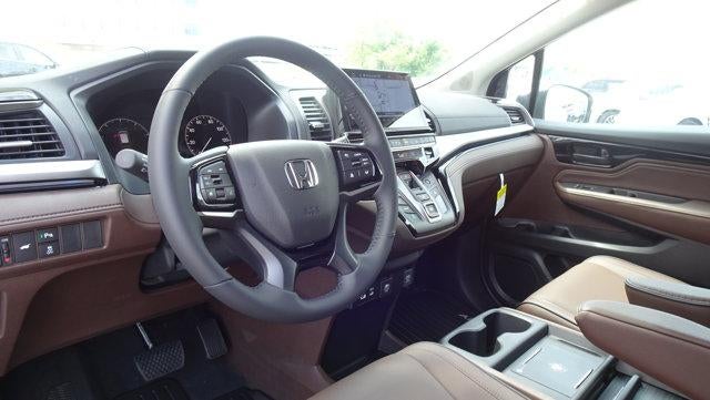 2027 Honda Odyssey Touring Auto