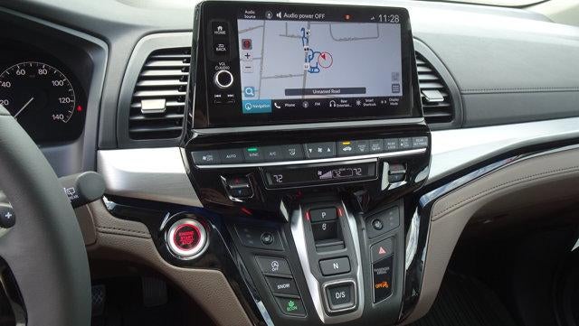 2027 Honda Odyssey Touring Auto