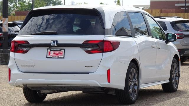 2027 Honda Odyssey Touring Auto