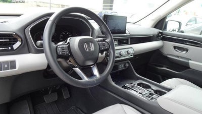 2024 Honda Pilot Touring AWD