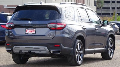 2023 Honda Pilot Elite AWD