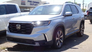 2023 Honda Pilot Touring 2WD