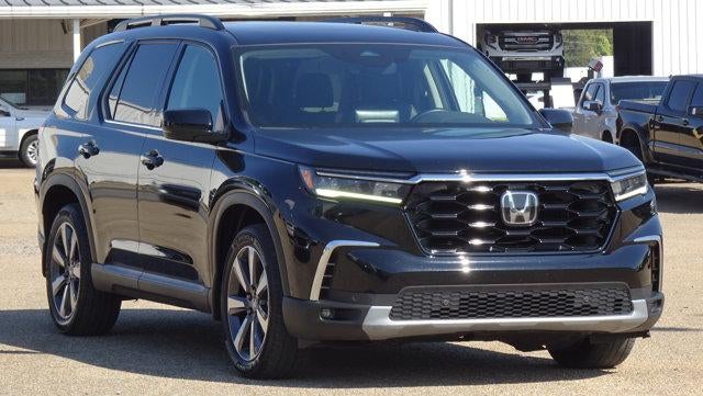 2024 Honda Pilot Touring 2WD