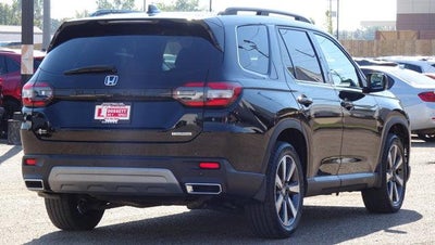 2024 Honda Pilot Touring 2WD