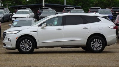 2024 Buick Enclave Essence FWD