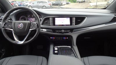 2024 Buick Enclave Essence FWD