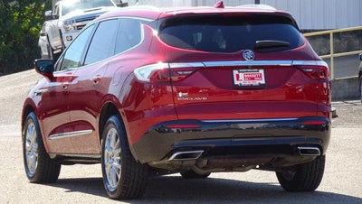 2022 Buick Enclave Essence FWD