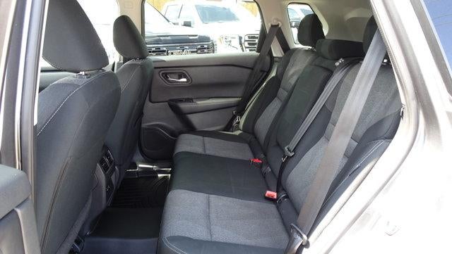 2025 Nissan Rogue FWD SV