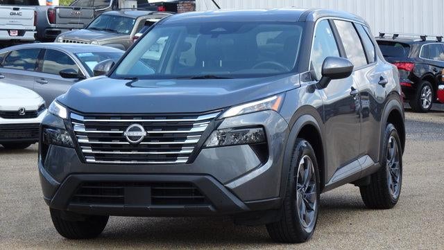2025 Nissan Rogue FWD SV