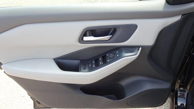 2025 Nissan Rogue AWD SV