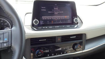 2025 Nissan Rogue AWD SV