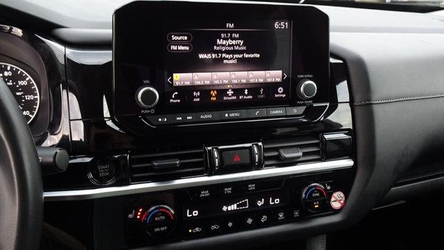 2025 Nissan Pathfinder SV 2WD