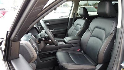 2022 Nissan Pathfinder SL 2WD