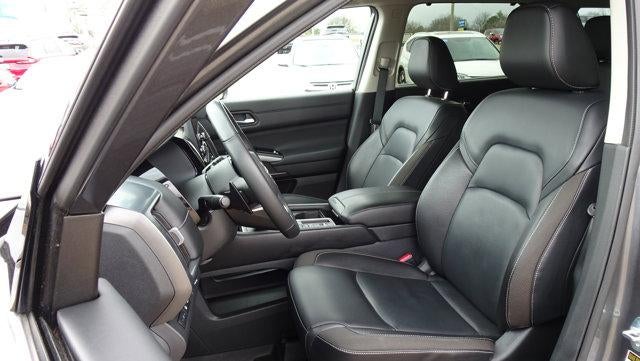 2022 Nissan Pathfinder SL 2WD