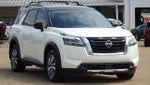 2022 Nissan Pathfinder SL 4WD