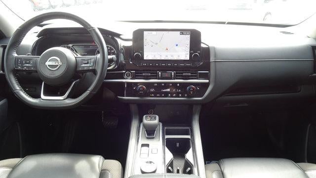 2022 Nissan Pathfinder SL 4WD