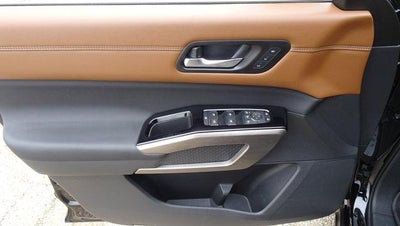 2023 Nissan Pathfinder Platinum 4WD