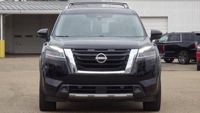 2023 Nissan Pathfinder Platinum 4WD